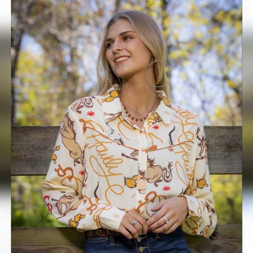 Cotton And Rye Women's Pearl Snap Howdy Button-Up Shirt Size Medium
